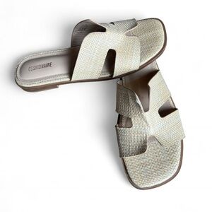 Cushionaire Sandals